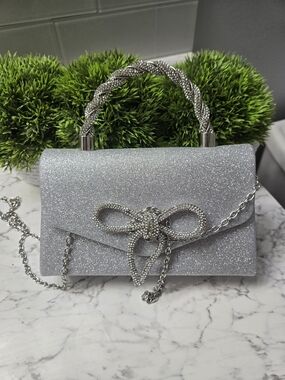 Source Unknown Silver Glitter Evening Bow Clutch with Braided Handle